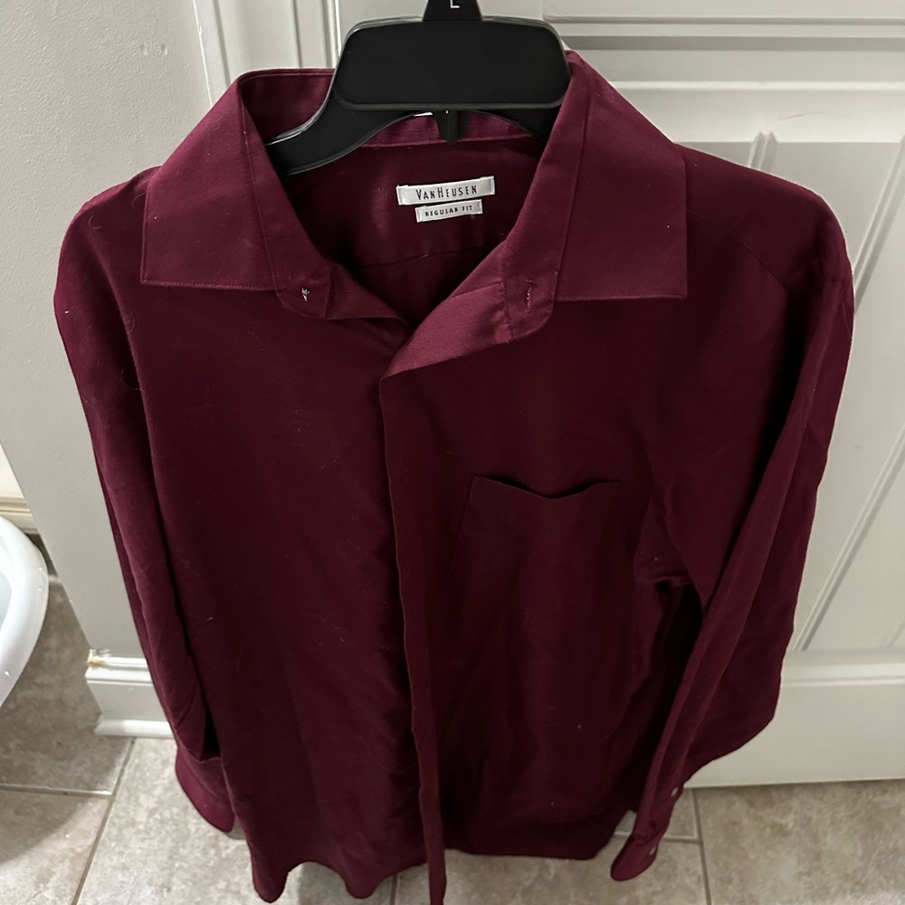 Van heusen dress shirt